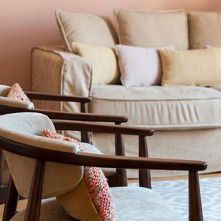 Joivy Sublime 2Br Apt On Restauradores Square Nearby Rossio Station Lisboa Exteriér fotografie