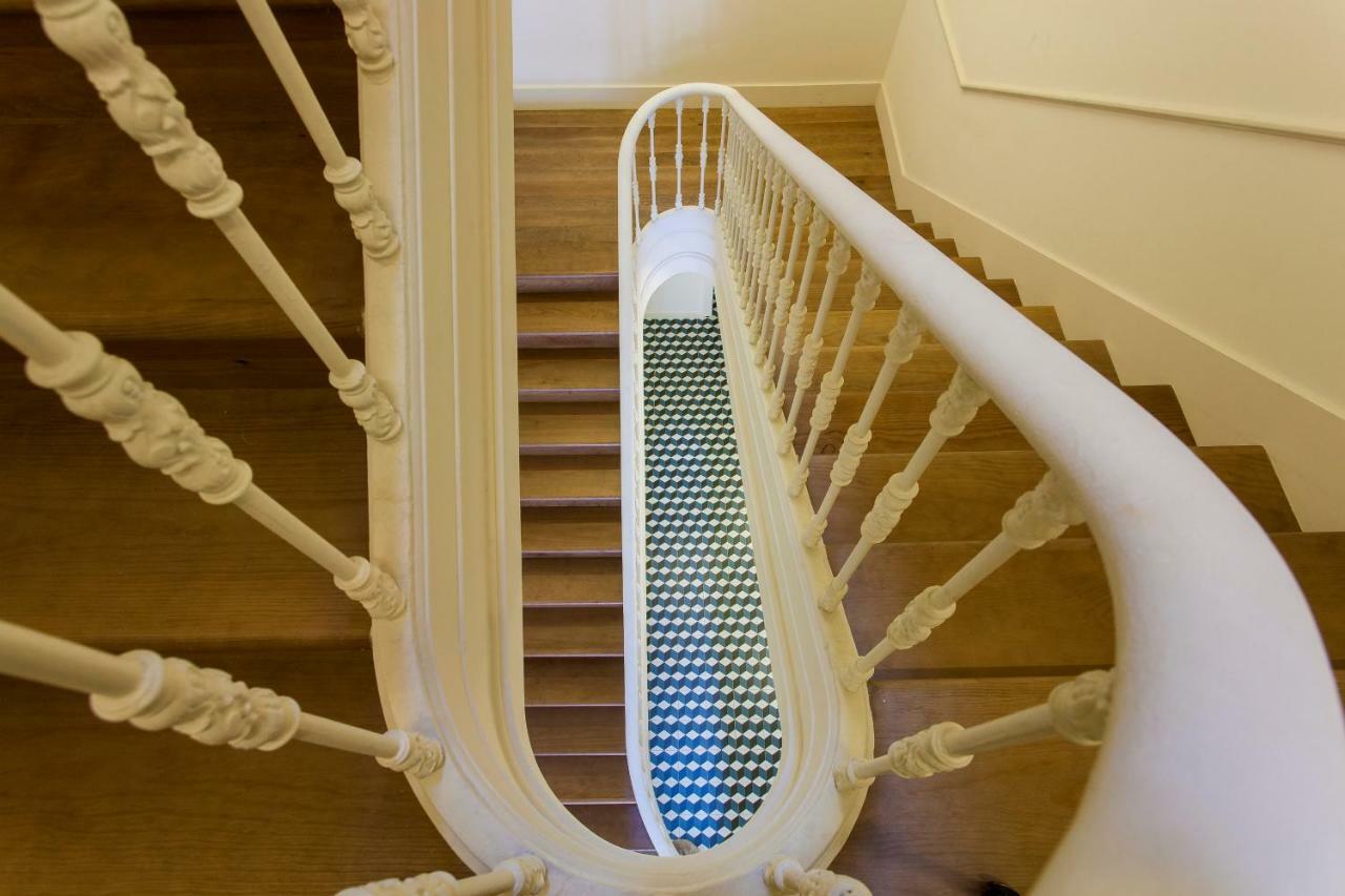 Joivy Sublime 2Br Apt On Restauradores Square Nearby Rossio Station Lisboa Exteriér fotografie