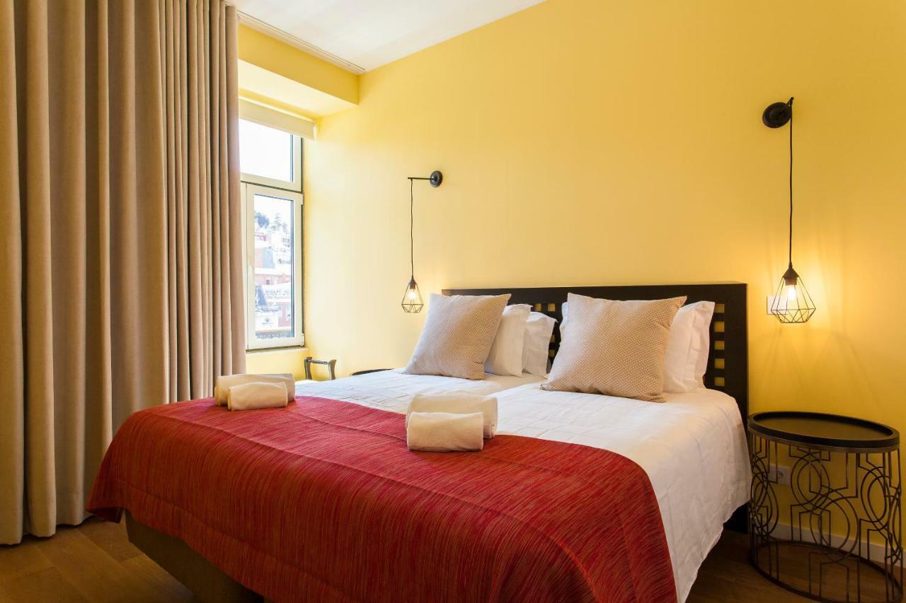 Joivy Sublime 2Br Apt On Restauradores Square Nearby Rossio Station Lisboa Exteriér fotografie