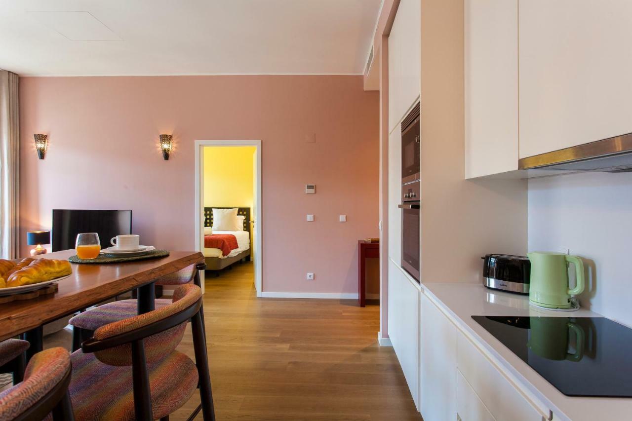 Joivy Sublime 2Br Apt On Restauradores Square Nearby Rossio Station Lisboa Exteriér fotografie